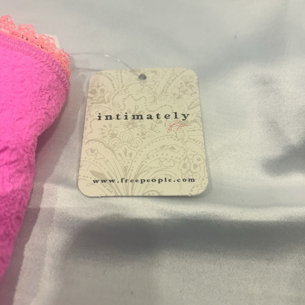 Free People Intimately Hot Pink Orange Trim Tube Top Bandeau Texture M/L MSRP 38 - Picture 2 of 9